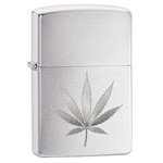 ZIPPO - LEAF DESIGN ENGRAVED